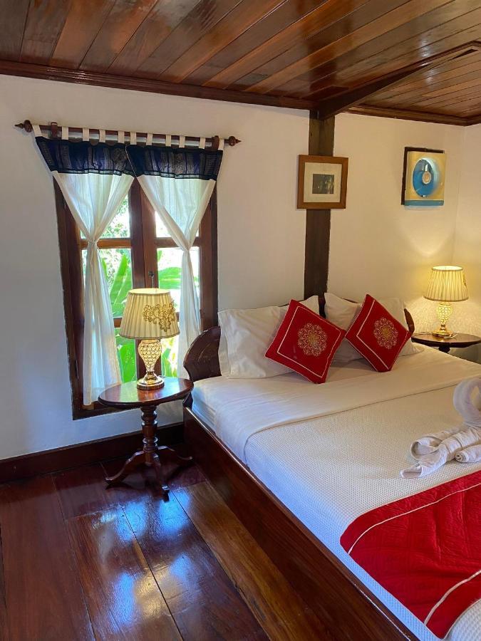 Golden Lotus Boutique Hotel Luang Prabang Exterior photo