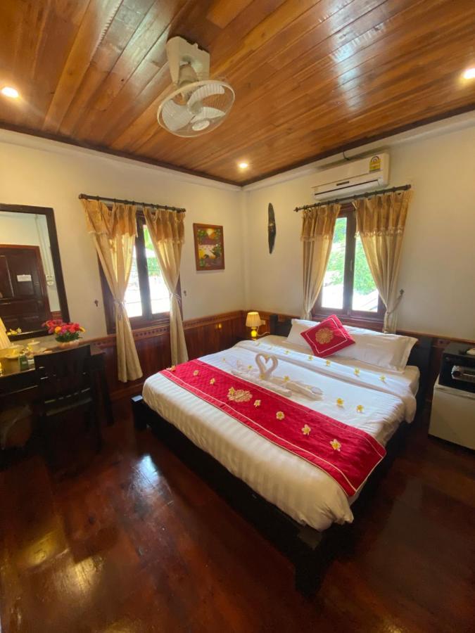 Golden Lotus Boutique Hotel Luang Prabang Exterior photo
