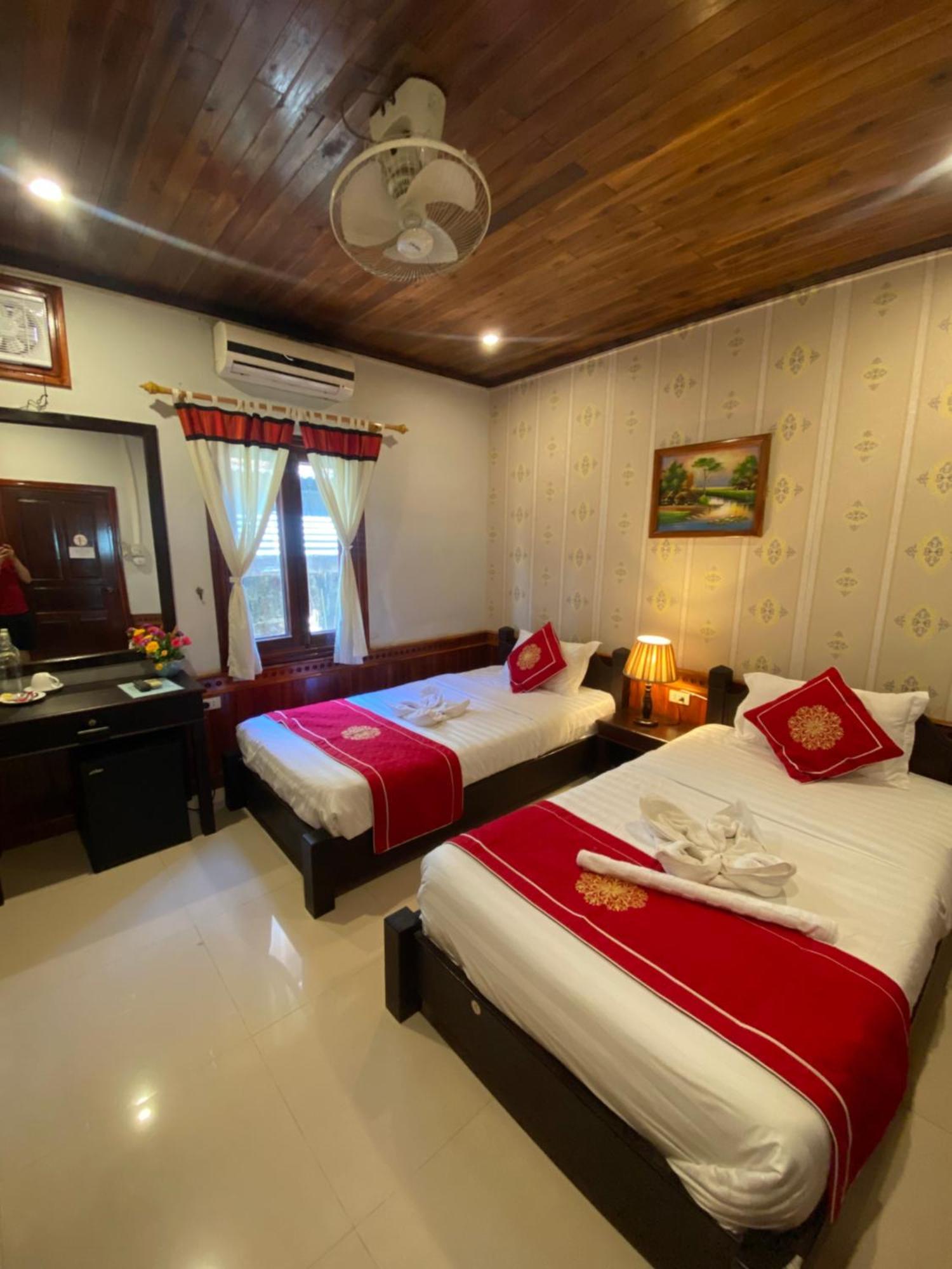 Golden Lotus Boutique Hotel Luang Prabang Exterior photo